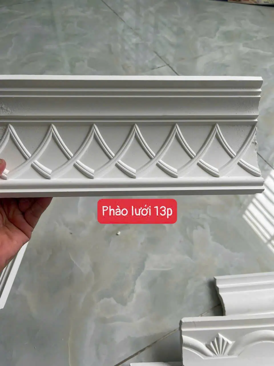Phào Chỉ Thạch Cao Họa Tiết Lưới Bản 13 Phân